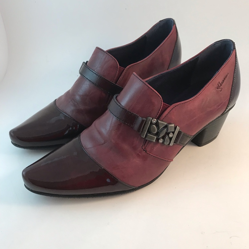 Beautiful Dorking Tirana Slip on Shoe. Size 37 Burgandy